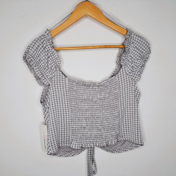 Urban Romantics Juniors Plaid Crop Tops Gray/White Size L NWT - Picture 2 of 12